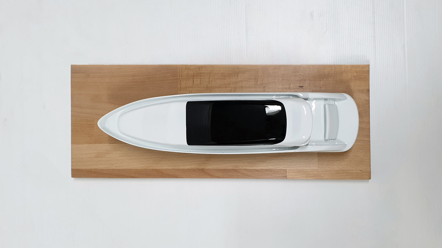 Scultura Yacht